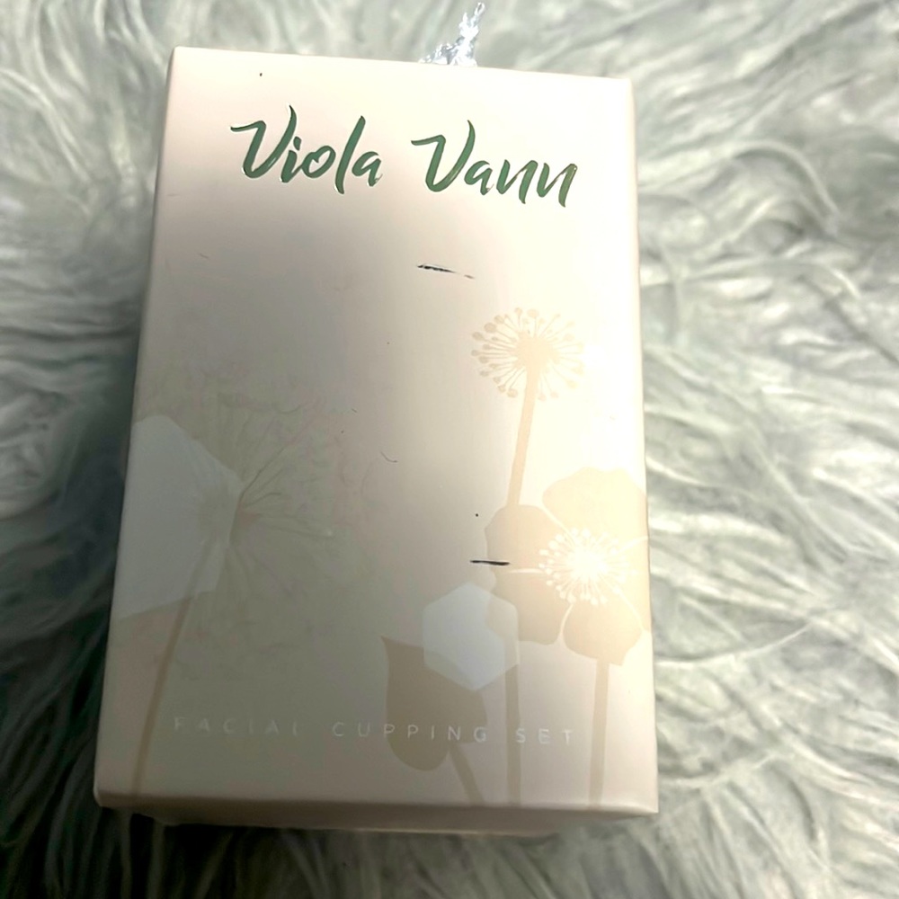 Viola Vann Facial Cupping Set **new**